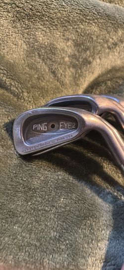 Ping eye 2 black dot irons