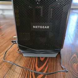 NETGEAR Nighthawk AC1900 (24x8) DOCSIS 3.0 WiFi Cable Modem Router Combo (C7000) for Xfinity from Comcast, Spectrum, Cox, 