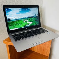 HP ELITEBOOK 15” 2017 i5-6200u 8GB 256GB SSD Windows 10 PRO Fully Functional!!!