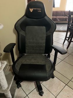 Fantasy Lab Gaming Chair Black