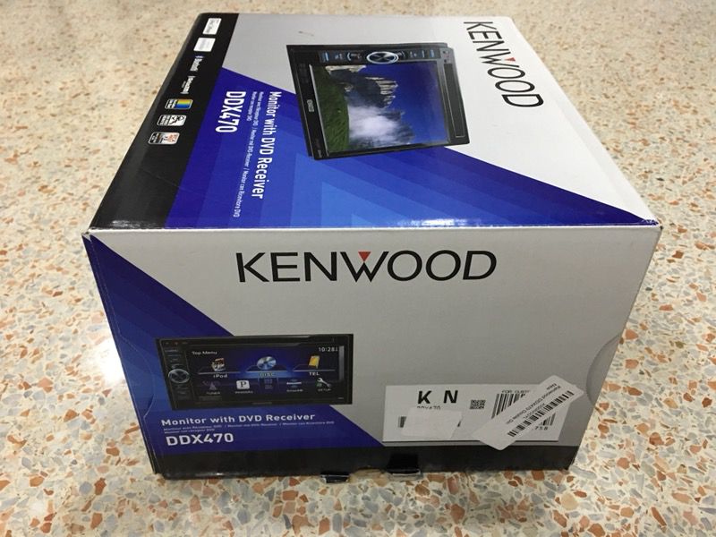 Kenwood DDX470 Double Din car audio system