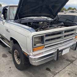 1988 Dodge Ram Charger FOR PARTS ONLY 