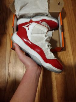 Jordan 11 Cherry (GS) Size 4.5y