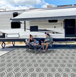 9x18 Outdoor Rug, Plastic Woven Patio Mat, Waterproof RV Camping Rug
Reversible Mats, Large Floor Mat for Outdoors, RV, Patio, Backyard, Deck, Picnic,