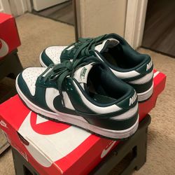 Nike Dunk Size 8