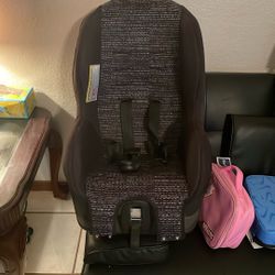 Car seat For Sale - $30 