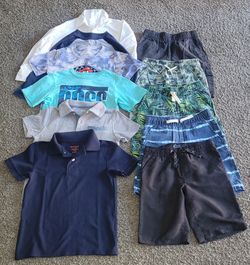 Ropa para niño talla 5/6 en buenas condiciones cerca de carver y briggmore modesto mándame un mensaje si realmente estas interesado