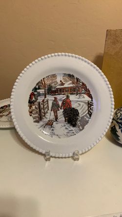 Vintage Christmas Dinnerware Plate