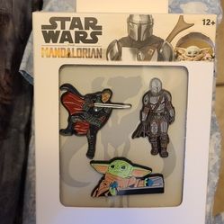 The Mandolorian 3 Pin Set Numbered Amazon Exclusive Disney Pins 