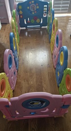 Costway 14-panel Playpen