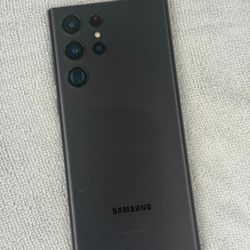 Samsung Galaxy S22 Ultra  , Factory Unlocked,  Excellent Condition Like New 