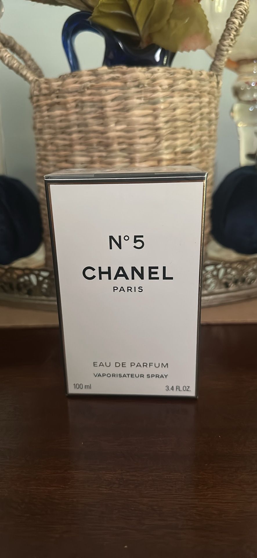 N°5 Chanel Perfume