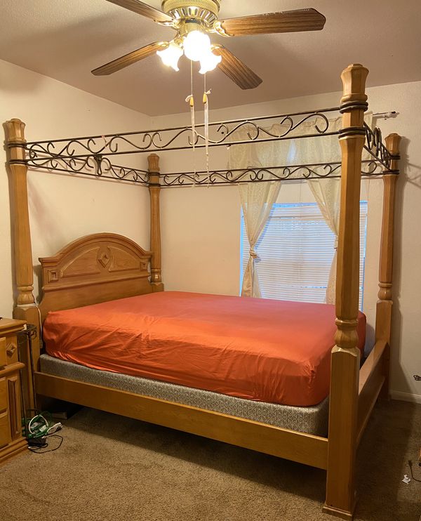 Queen Canopy Bed Set For Sale In Houston TX OfferUp