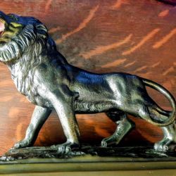 Bronze Art Decco Nouveau Beautiful Lion Statue Late 1800s Hand Painted 