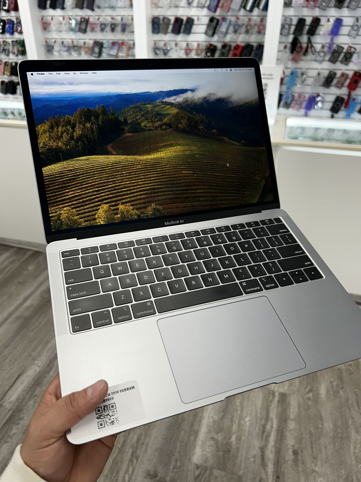 MacBook Air 13 Inch 2018 8gb Ram 256gb