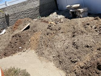 Tierra Para abonar plantas. Esta muy buena barata $0