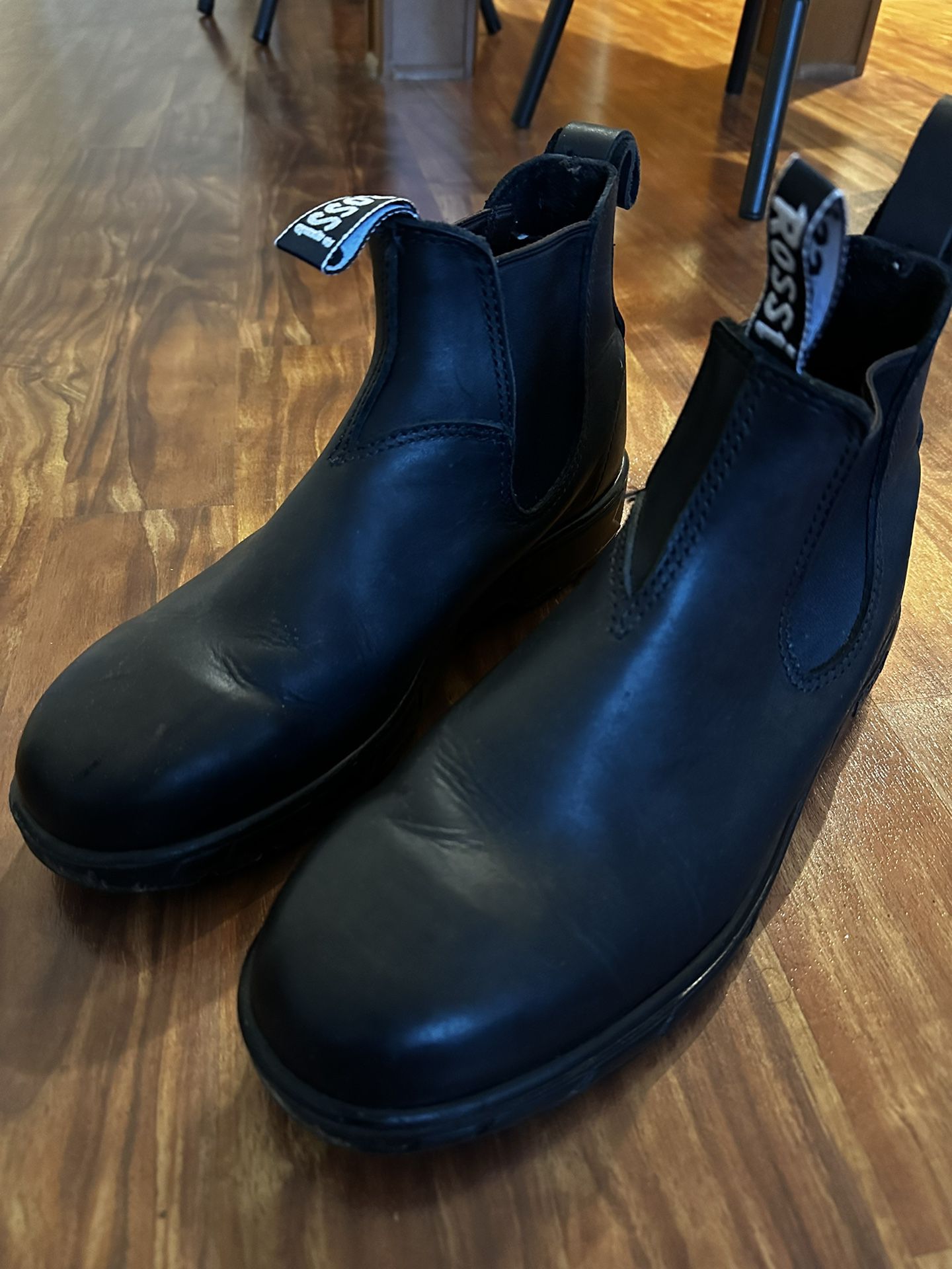 mammal Ufrugtbar lyserød Rossi Australian Boots 301 Endura for Sale in Cary, NC - OfferUp