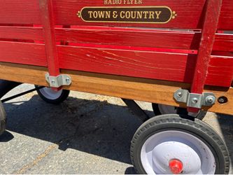 Radio flyer wagon