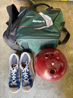 Bowling ball (13lbs) and bag
