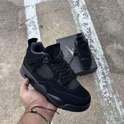 Jordan 4 Black Cat 