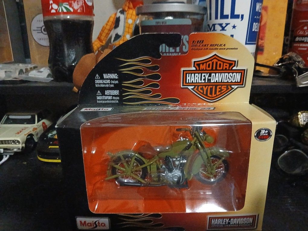 Brand New Maisto Harley Davidson 1928 JDH Twin Cam 1:18 Diecast Motorcycle