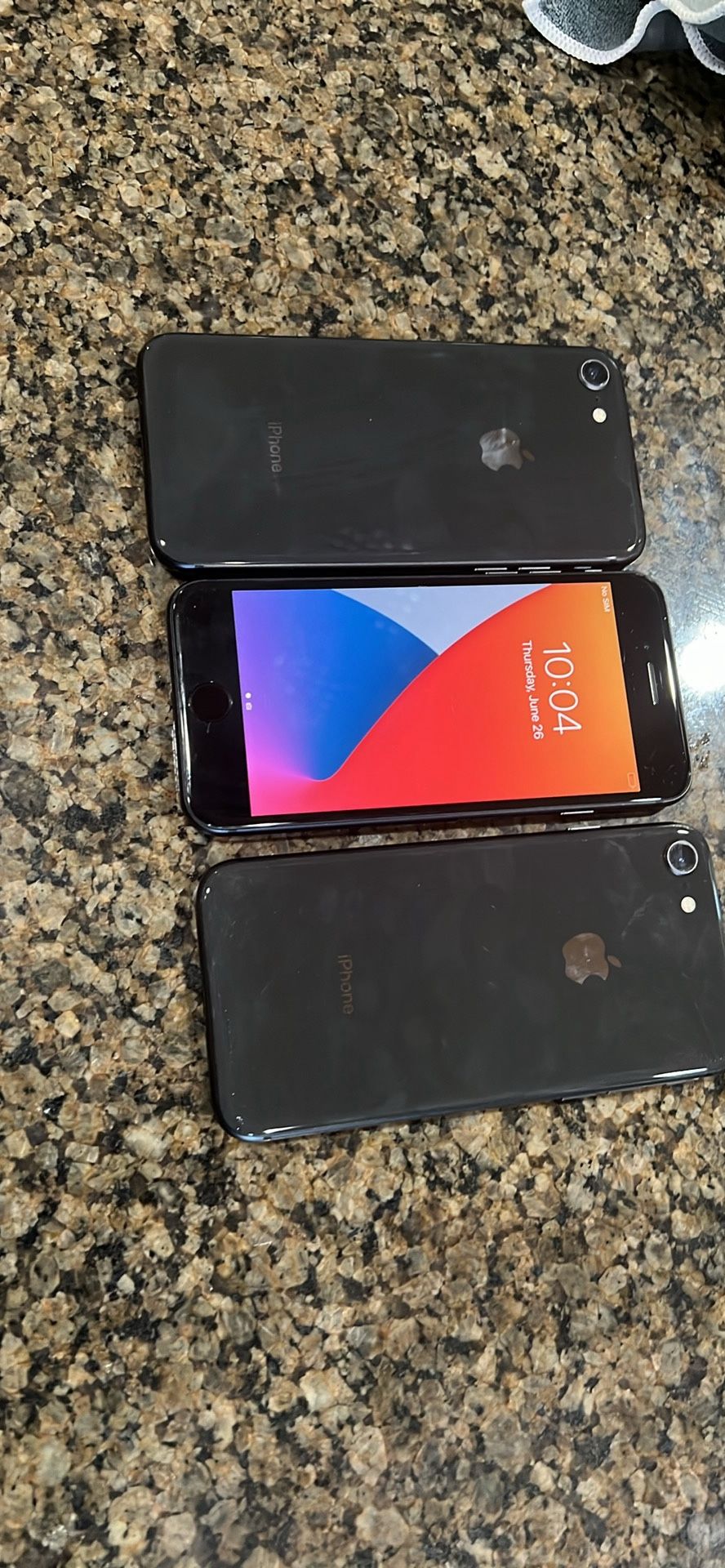 Apple iPhone 8 256/128 No Sim Restriction ISO 15 Or Less