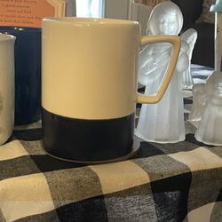2013 Starbucks Mug 