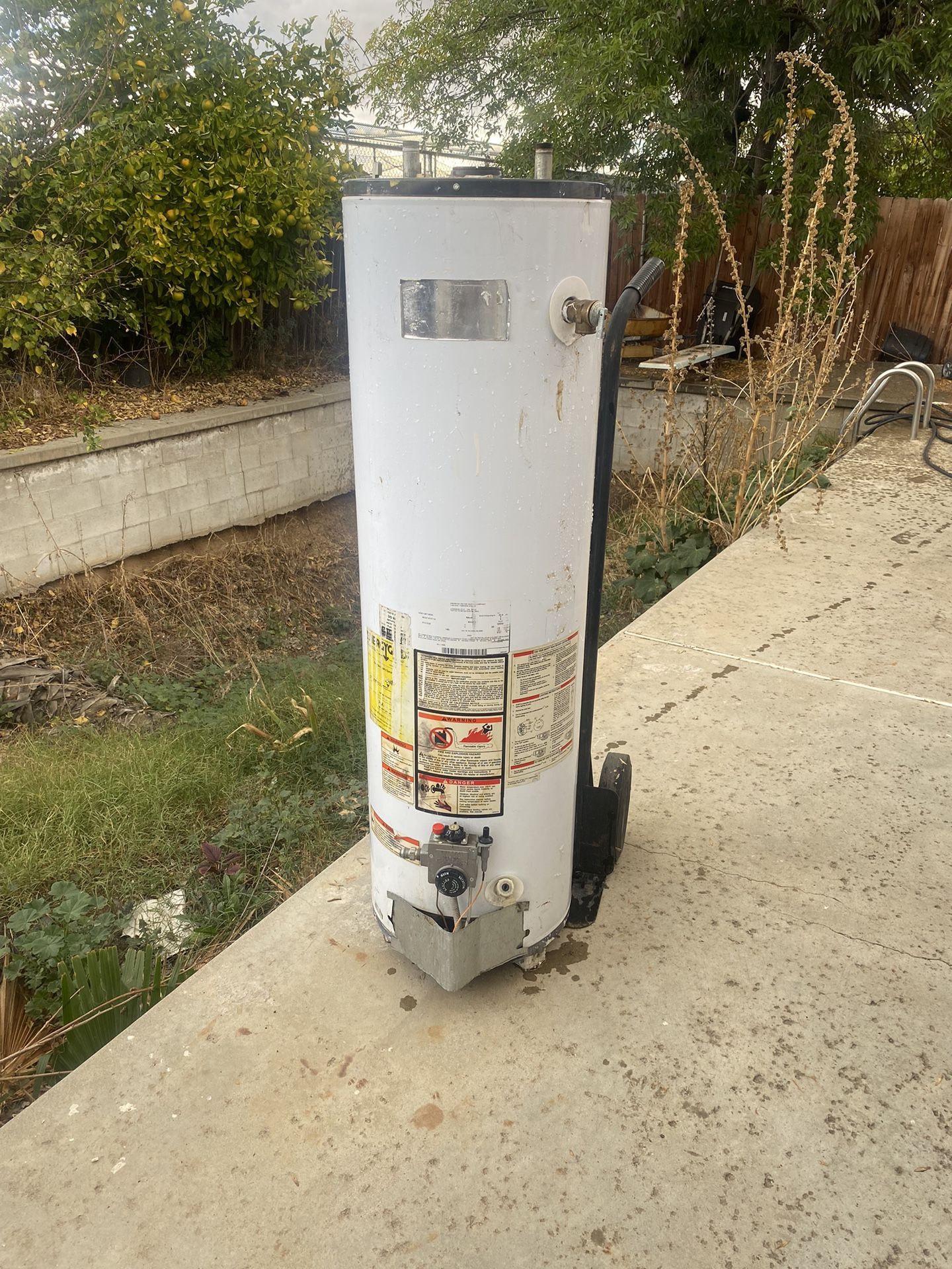 30 Gallon Water Heater