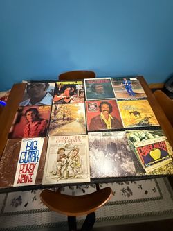 Vintage Country Music Vinyl Record Collection – 28 Albums