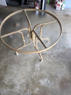 Free patio table
