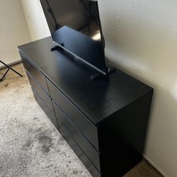 Black Dresser