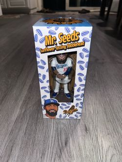 LA DODGERS - OFFICIAL TEOSCAR HERNANDEZ "MR. SEEDS" BOBBLEHEAD - SGA 5/30/26 - NEW, NEVER OPENED