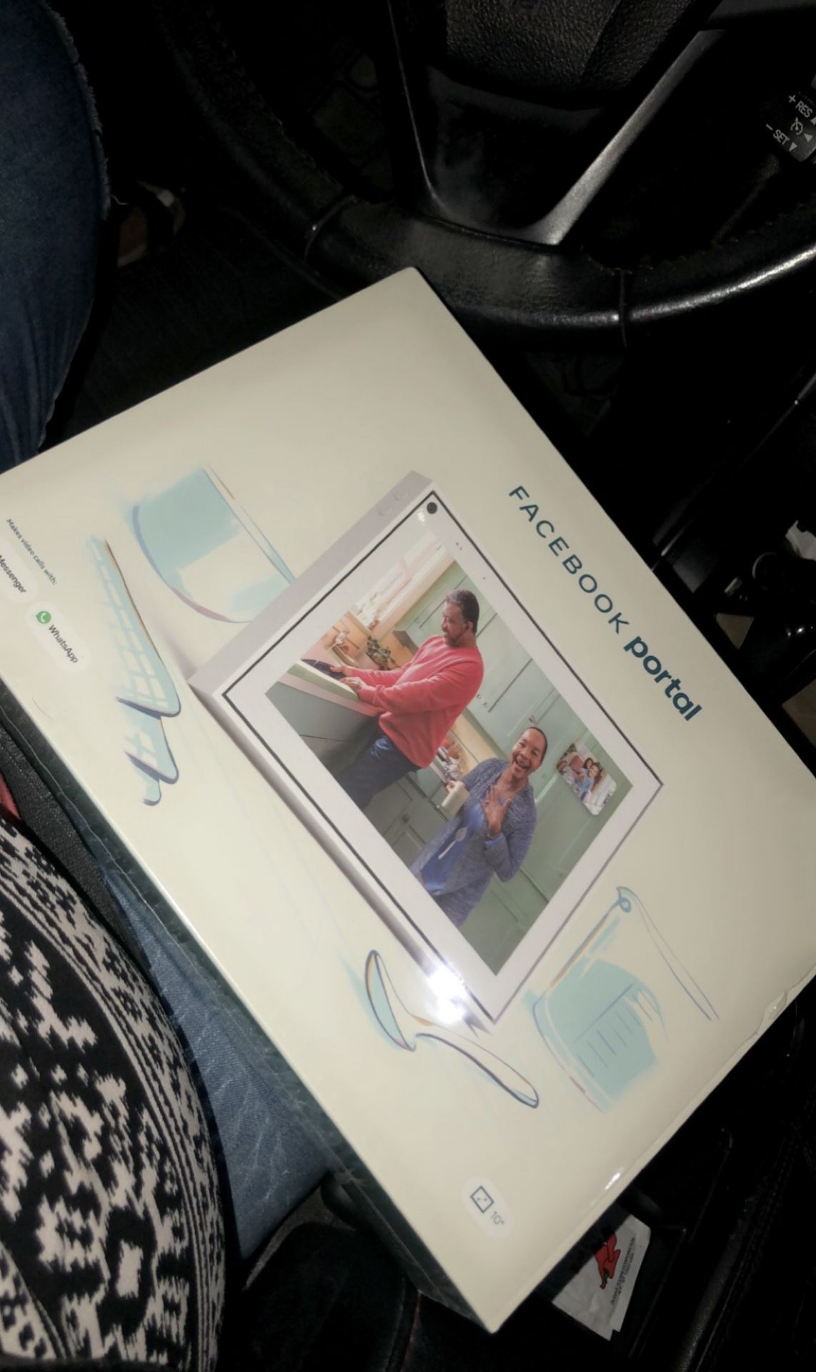 Facebook Portal (NEW)