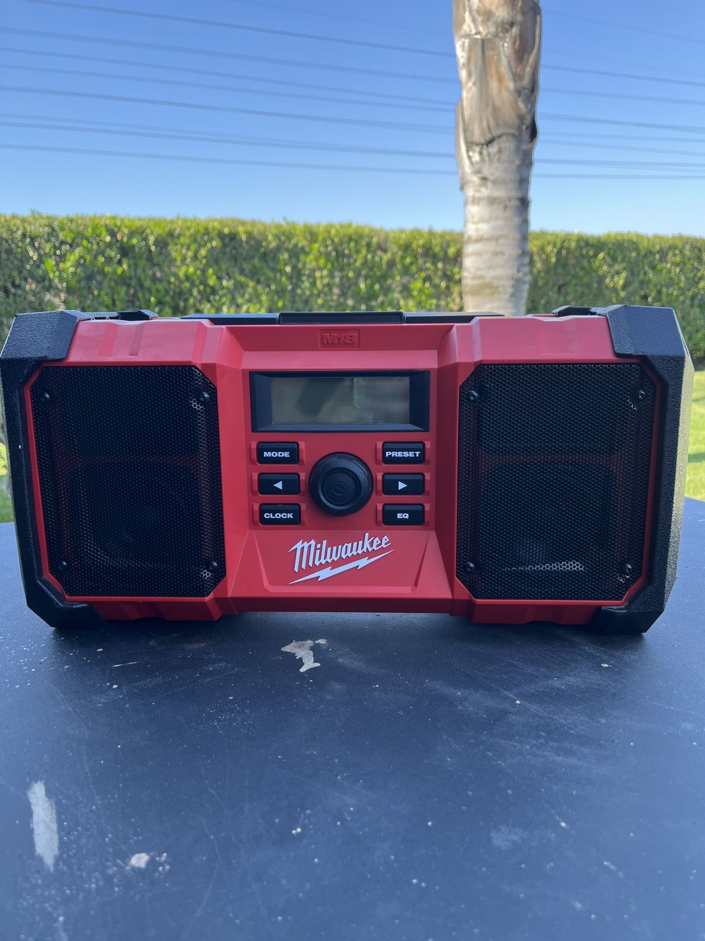 Milwaukee Portable Shop Radio