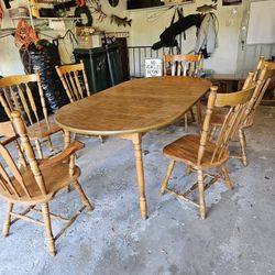 Dining room table, And 6 Chairs