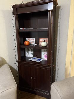 Hutch Cabinet