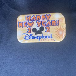 Disney Collection. Pin - Happy New Year 