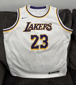LeBron James Swingman Jersey / Sz Large