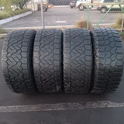 4 Llantas Lt 37 X 13.50 R22 