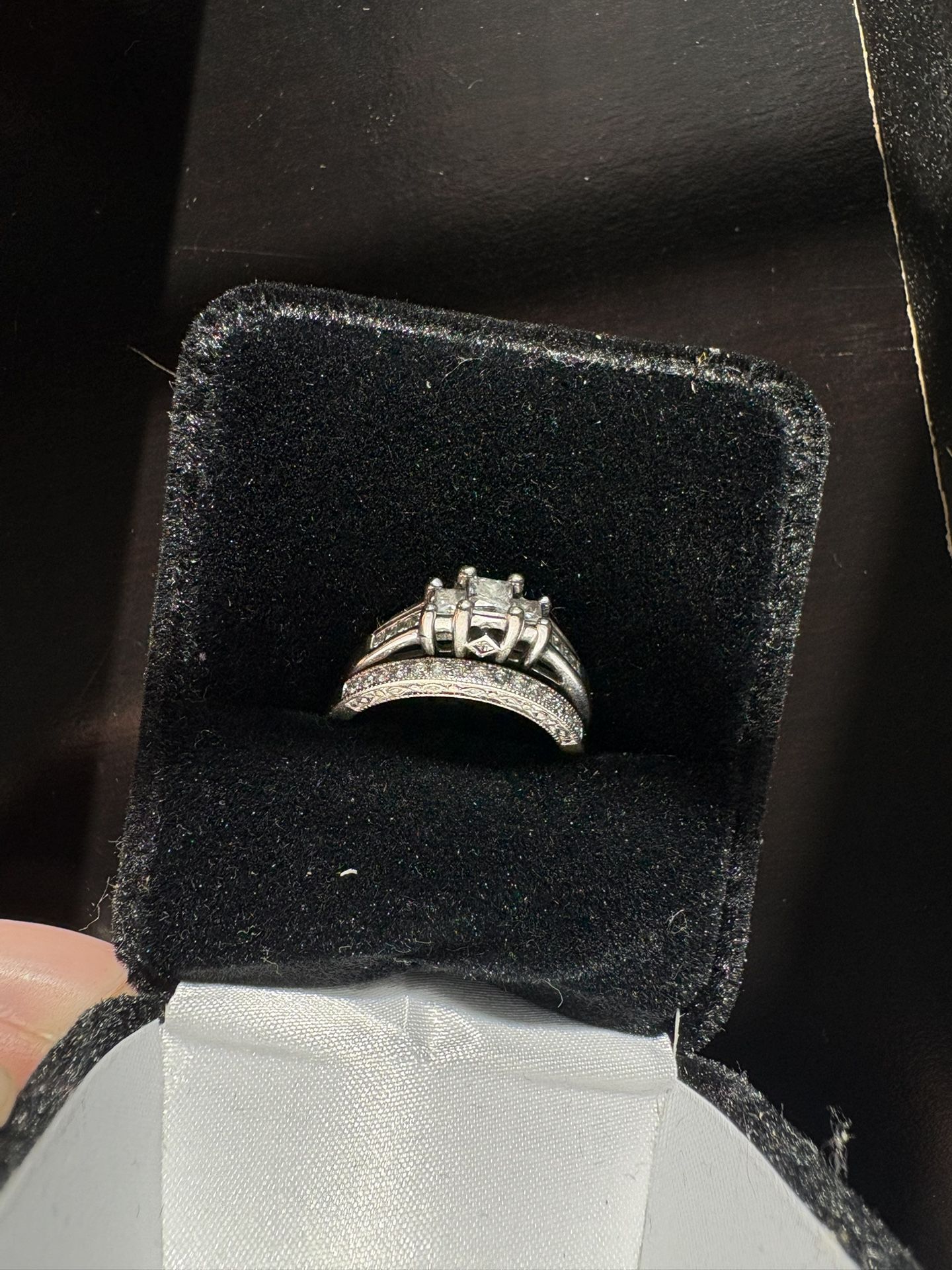 Engagement And band Set