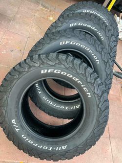 4 llantas BFGOODRICH ALL terrain LT275/70 R18 en buenas condiciones