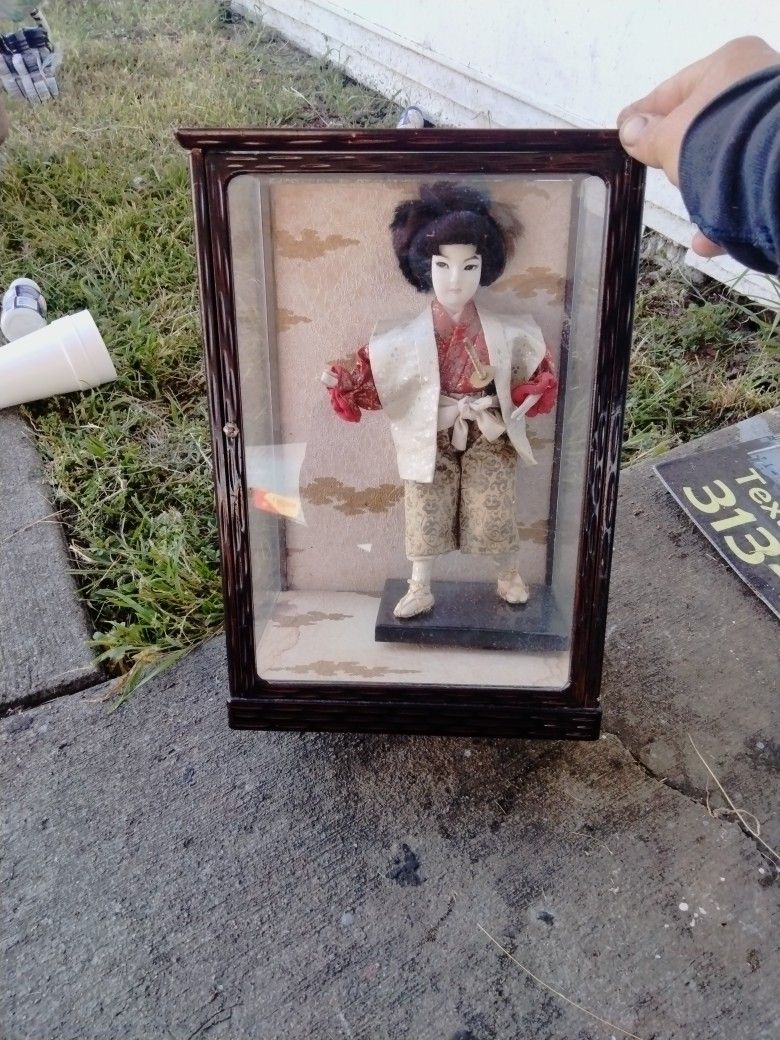 Japanese Female Samurai Porcelain Doll In Glass Cabinet