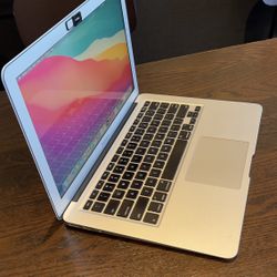 Apple MacBook Air 13” Intel Core I5 Processor 4GB RAM 256GB SSD DRIVE STORAGE $175