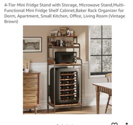 Bakers rack/storage shelf/microwave stand