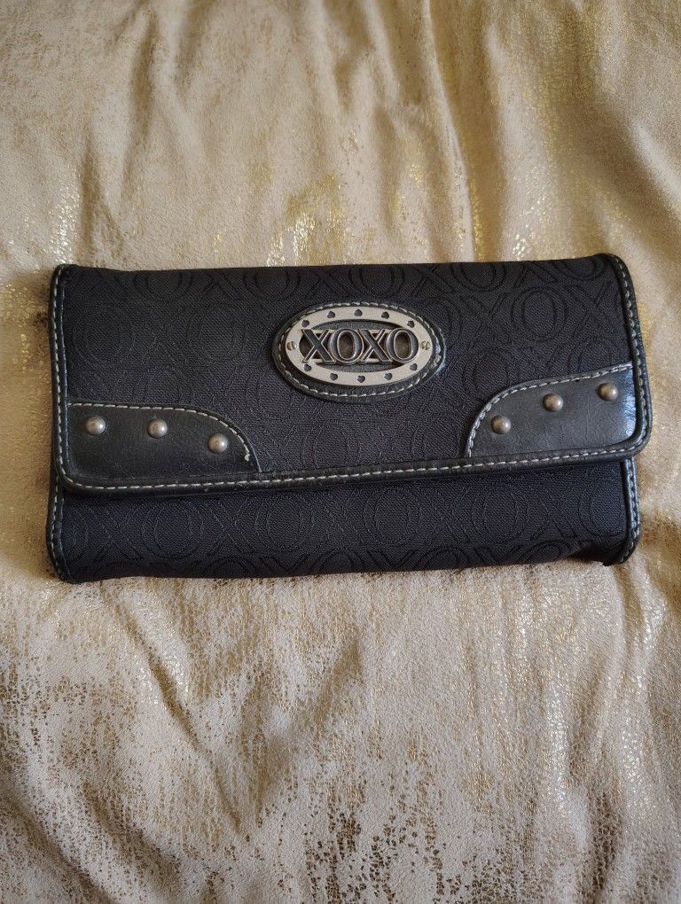 XOXO Black Wallet