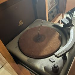 Vintage Radio Phonograph Console