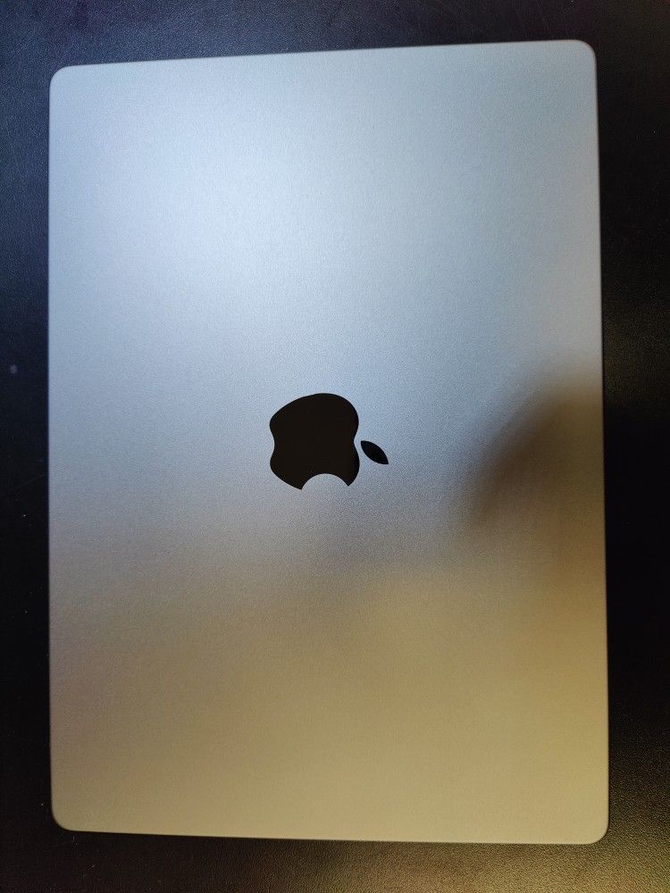 Apple M3 Pro 14 Inch New