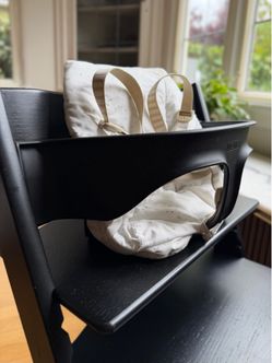 Stokke Tripp Trapp Baby Set High Chair Insert in Black w/ Sweet Hearts Cushion
