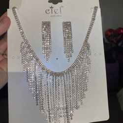 Silver Rhinestone Necklace & Earrings Set