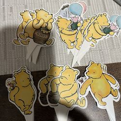 Winnie The Pooh Cupcake 🧁 Topper